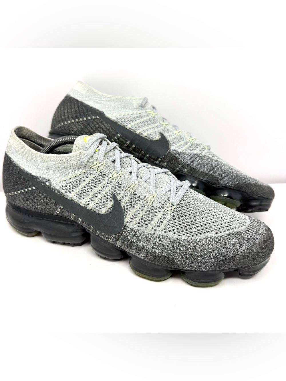 Nike Men’s Air VaporMax Sneakers Sz 12.5 Heritage Pack 2017 Grey 922915-002 GUC